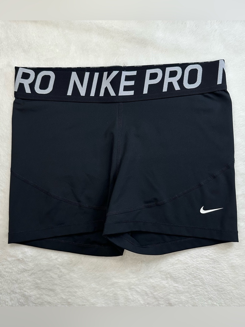 Nike Pro 365 Women’s 3" Mid-Rise Training Shorts Black Size Large